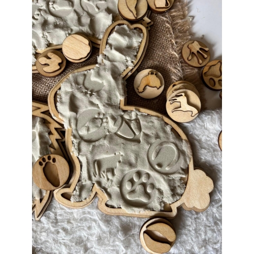 Sensoryczne tace zwierzątka ( 3szt.)+dwustronne stemple do ciastoliny i piasku kinetycznego