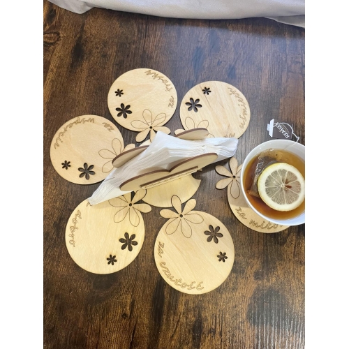 Serwetnik + 6 podkładek pod kubek 