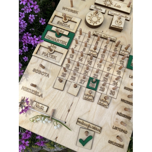 Drewniany Kalendarz (wzór 4B)