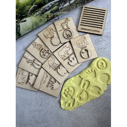 Drewniane karty tropy  "Zwierzęta Afryki" z podstawką ( 9 szt. )