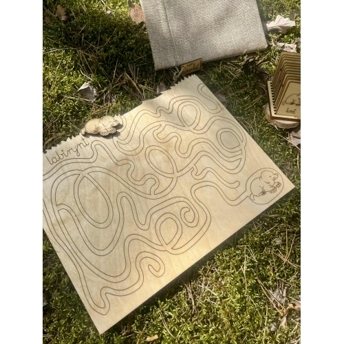 Drewniany Zestaw Edukacyjny – “Nory Zwierząt”