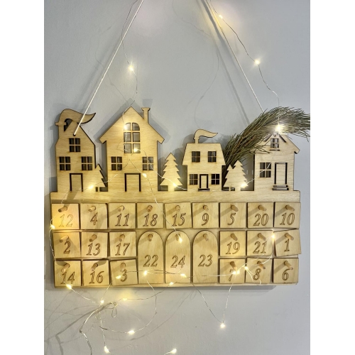 Kalendarz adwentowy z zadaniem na każdy dzień +Choinka z bombkami