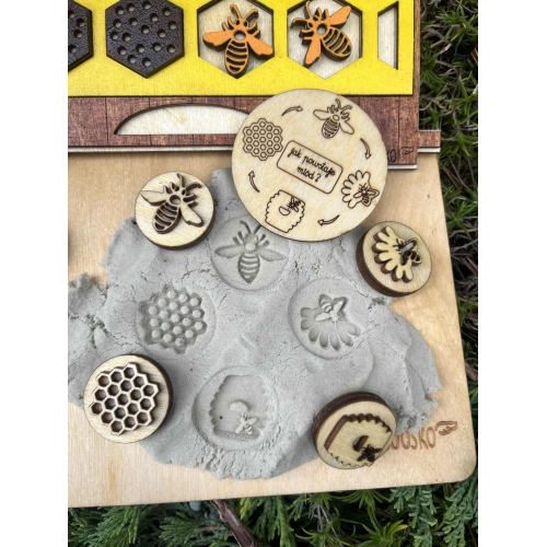 Edukacyjny Drewniany Ul z Akcesoriami (mały)– Poznaj Świat Pszczół! (zestaw malowany)